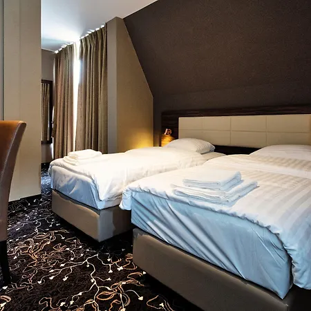 Otel Amsterdam