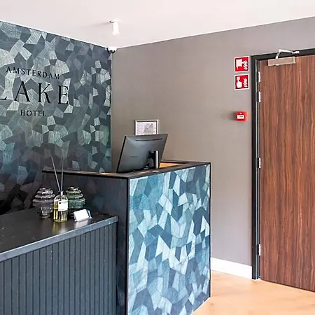 Amsterdam 3*