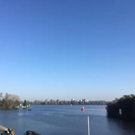 Amsterdam 3*
